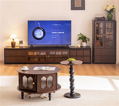 Винтаге ТВ сталак из средњег века